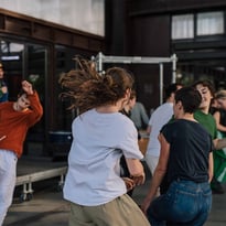 Bal géant participatif