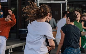 Bal géant participatif