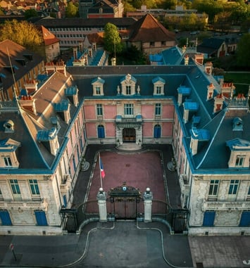 Visite de l'hôtel de préfecture du Territoire de Belfort